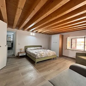 https://cortile-riolo.sicilyhotelsitaly.net
